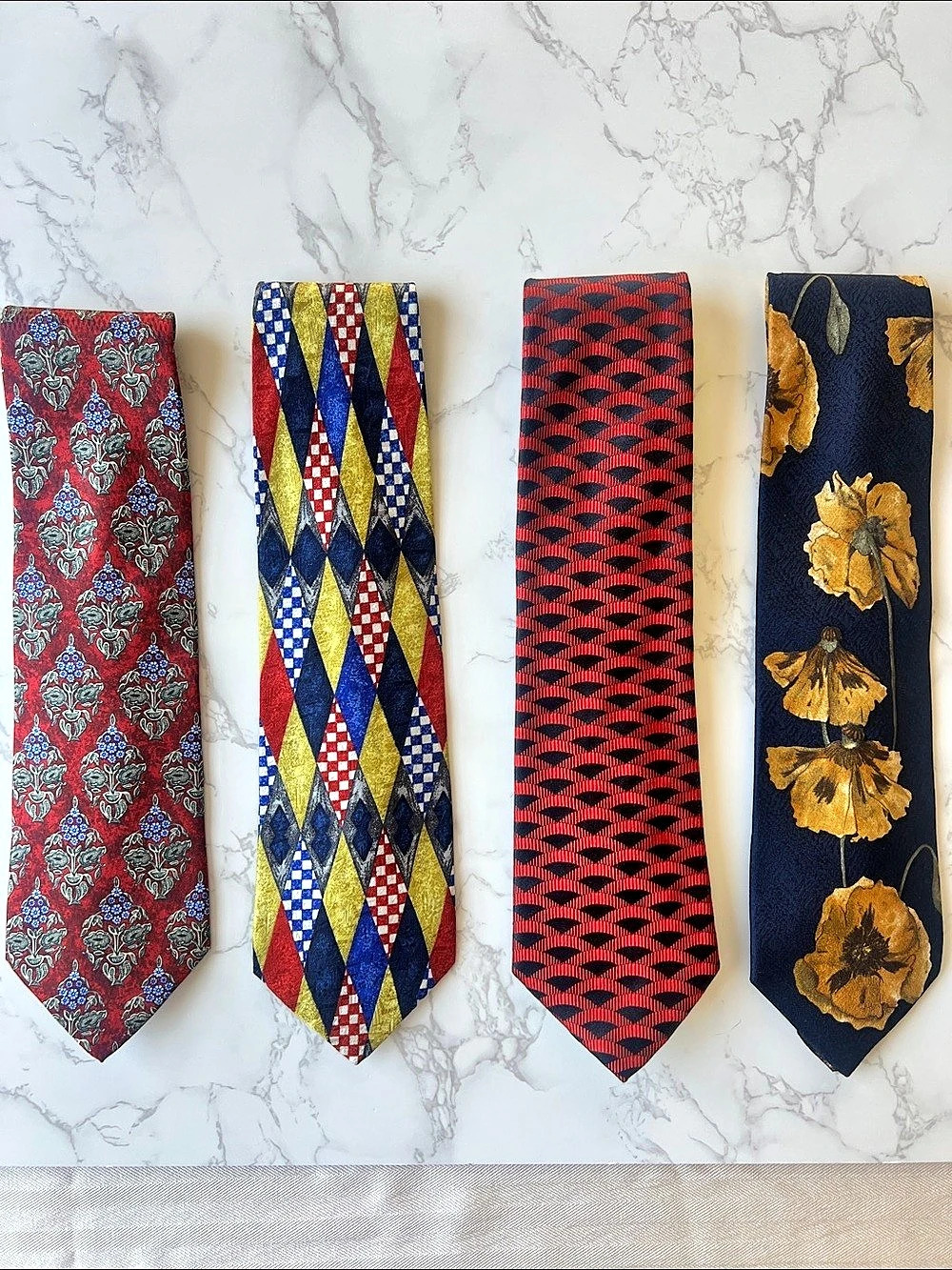 Sazzari Geometric Neck Tie Set Multicolor Like New - late 90’s/early 2000’s